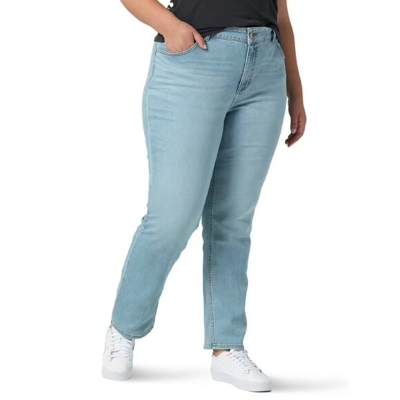 Lee Women's Plus Midrise Relaxed Fit Straight Leg Jean, Size 16W, Straight-Leg - Picture 1 of 5
